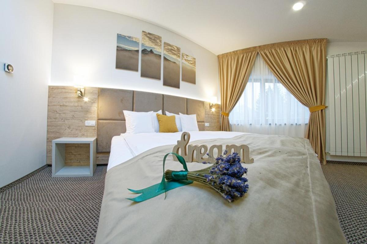 Aquarius Boutique Hotel Campulung Moldovenesc Exterior photo